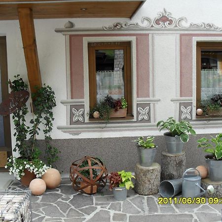 Готель Haus Elisabeth Санкт-Леонгард-ім-Пітцталь Екстер'єр фото